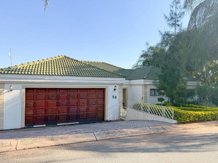3 Bedroom Property for Sale in Kosmos Ridge North West